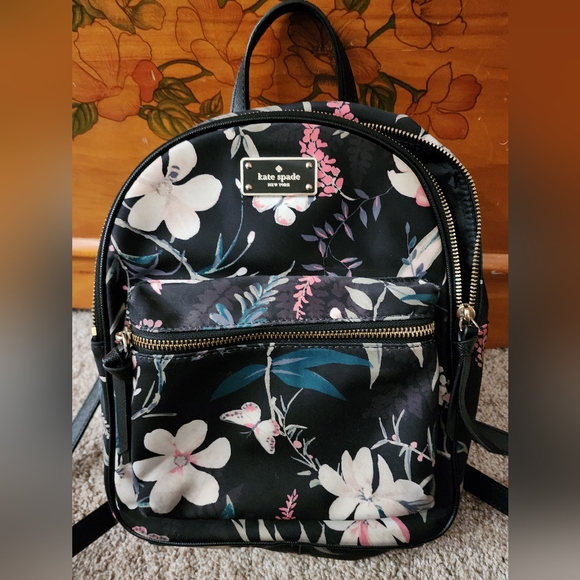 Kate Spade backpack purse - Picture 2 of 4